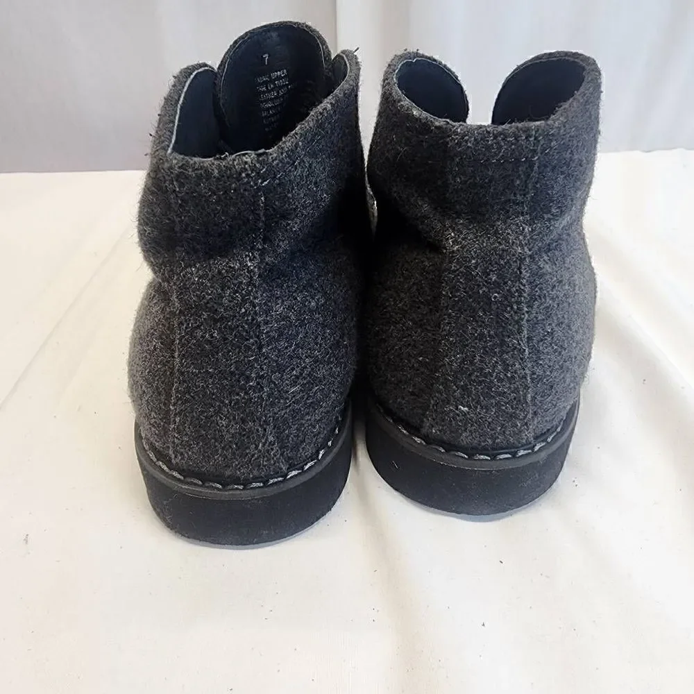 Express Men's Grey Wool Chukka Boots Size 7